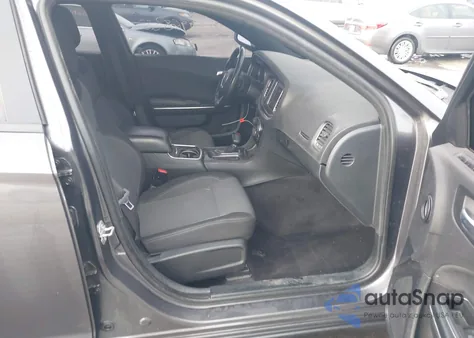 2017 Dodge Charger Se Awd z USA, uszkodzony, nr VIN 2C3CDXFGXHH515954